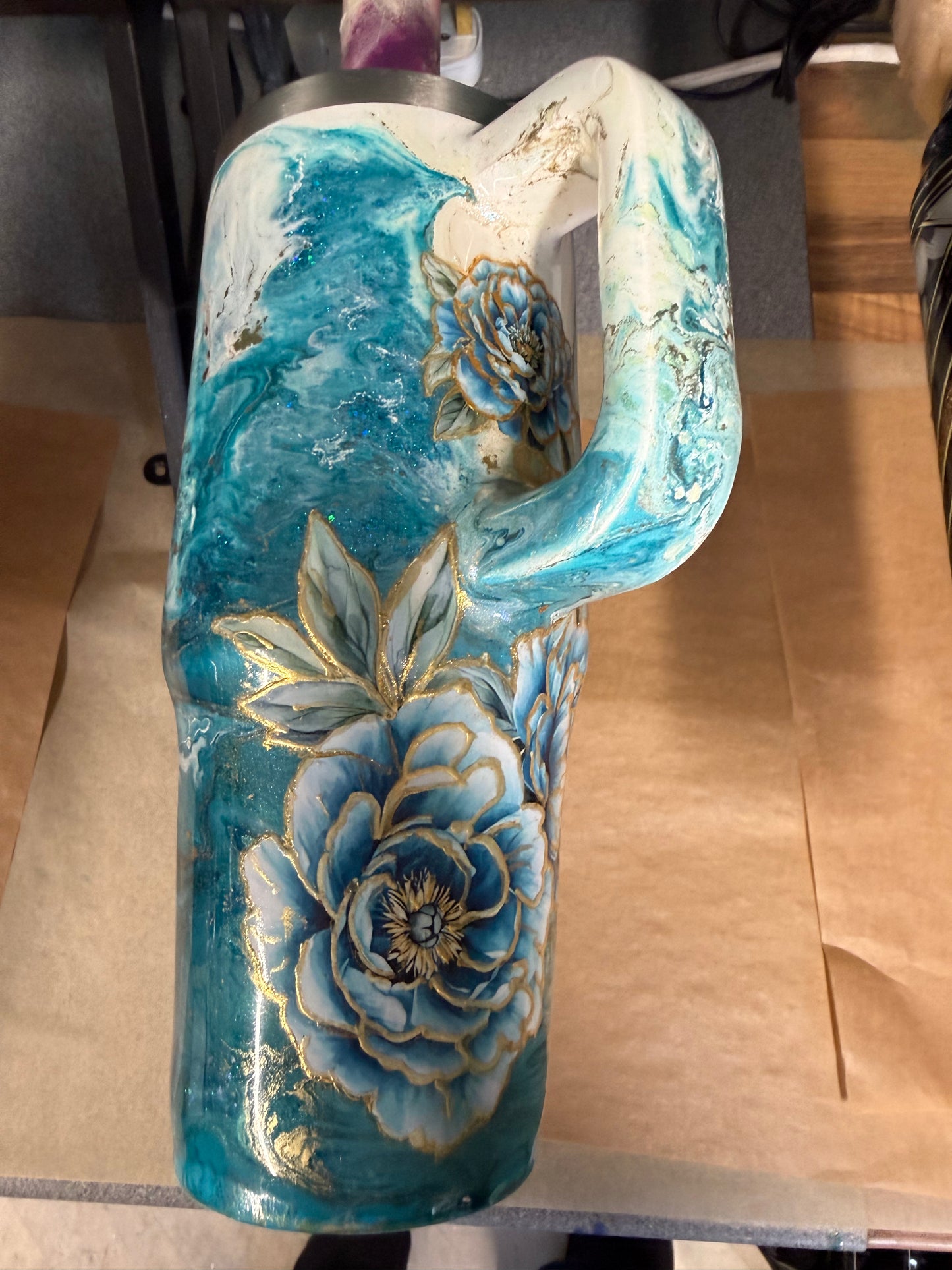 ‘ Peony’ 30oz handle coffee tumbler