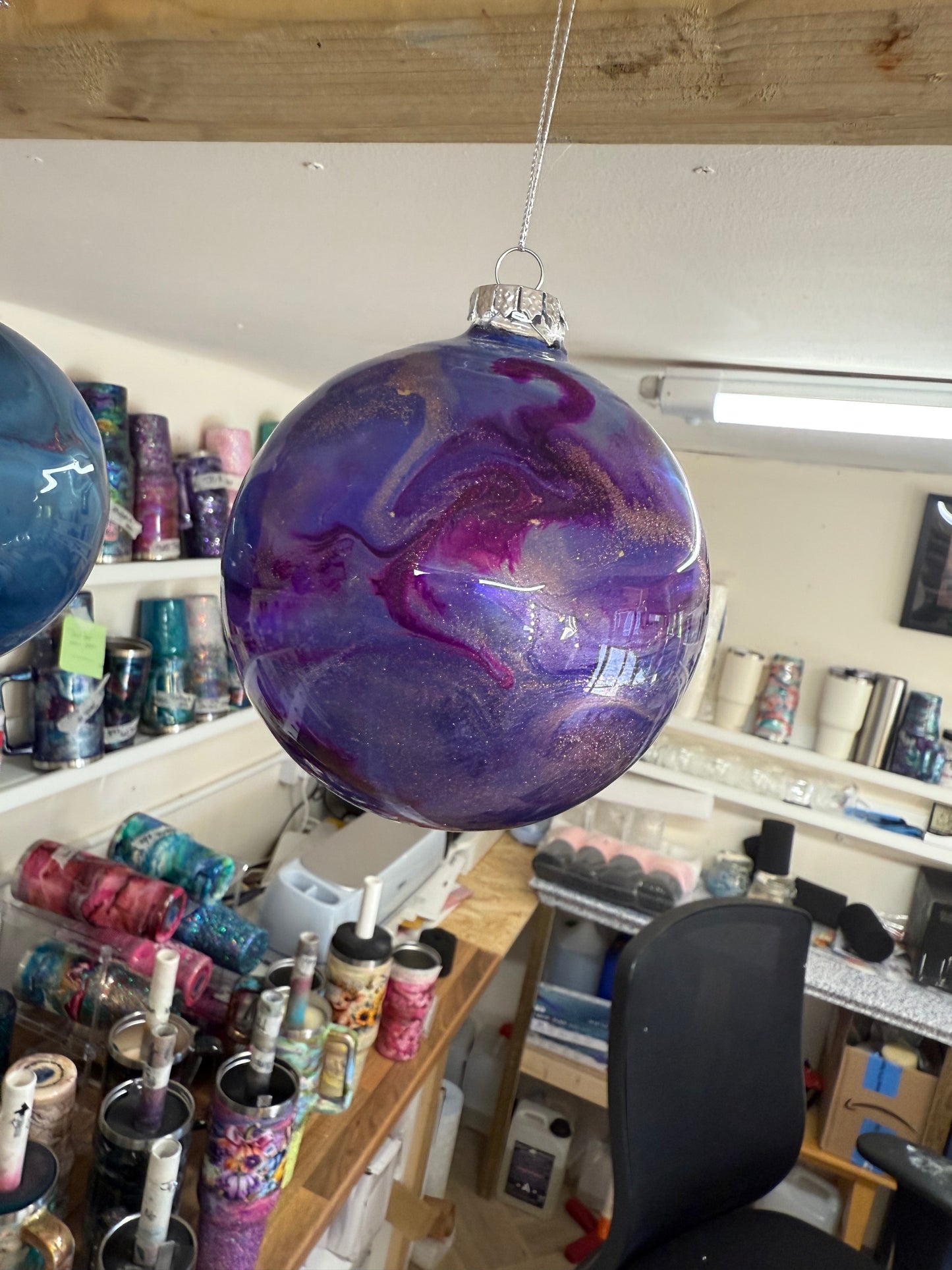 Glass Bauble 10cm approx ( example colours ) . Chose your colours .